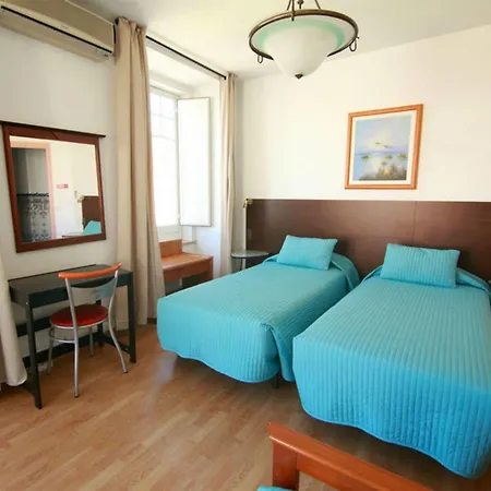 Guest house Residencial Joao Xxi Lisbon