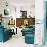 Residencial Joao Xxi 3*