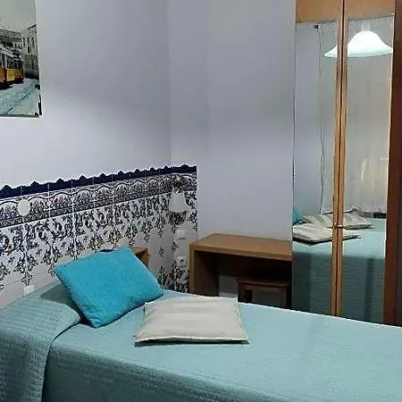 Residencial Joao Xxi 3* Лиссабон