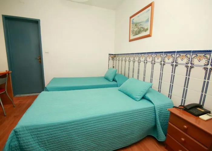 Residencial Joao Xxi 3*